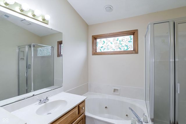 10341 Blue Fin Drive, Indianapolis, IN 46256