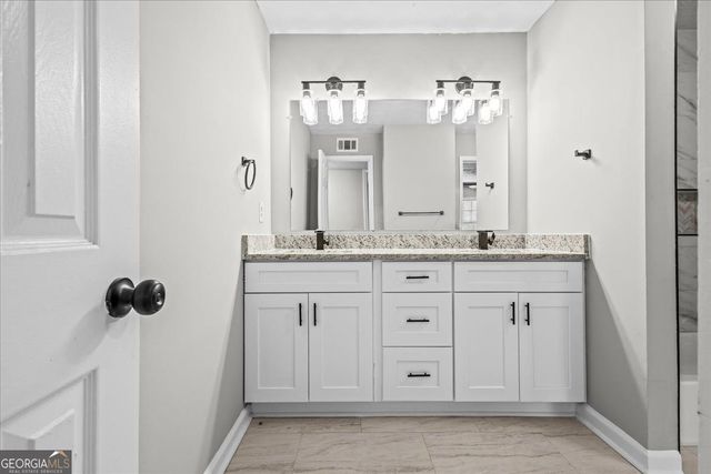 9462 Cypress Lane, Jonesboro, GA 30238