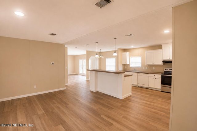 130 W LOUIS BROER Road, East Palatka, FL 32131