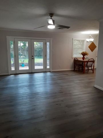 5319 Willowbend Boulevard, Houston, TX 77096
