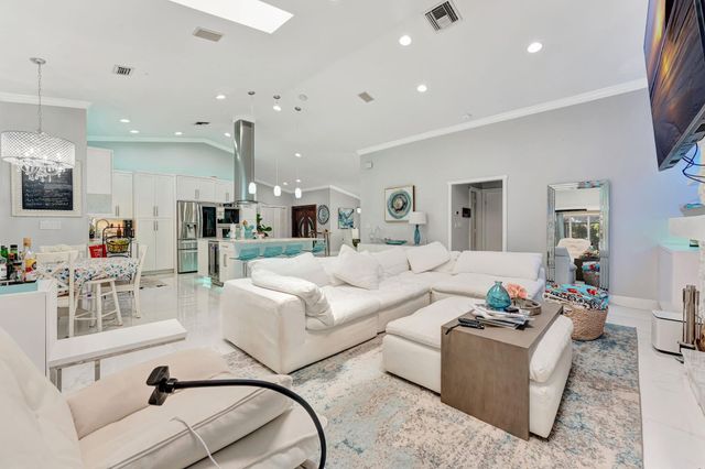 8140 NW 51st Place, Coral Springs, FL 33067