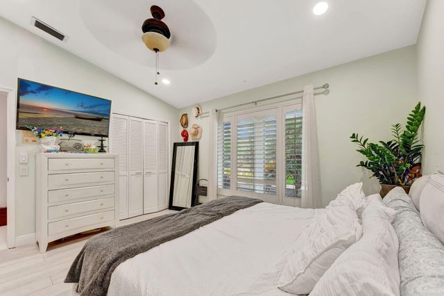 8140 NW 51st Place, Coral Springs, FL 33067