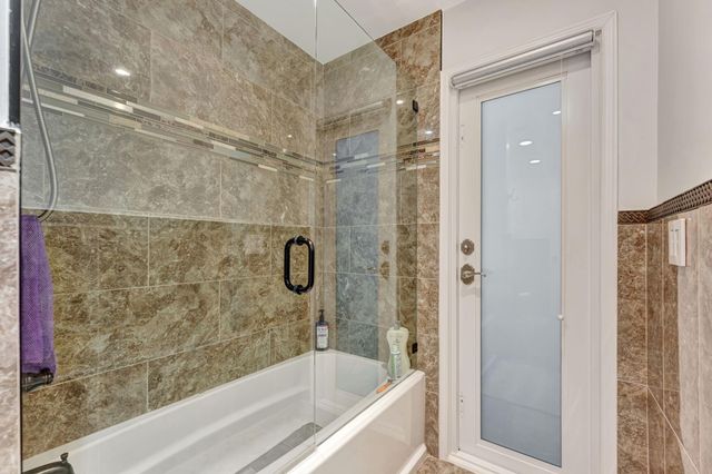 8140 NW 51st Place, Coral Springs, FL 33067