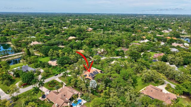 8140 NW 51st Place, Coral Springs, FL 33067