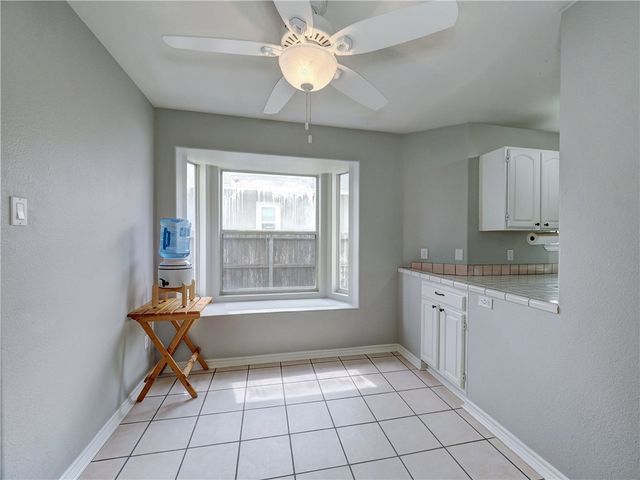 13701 Suntan Ave, Corpus Christi, TX 78418