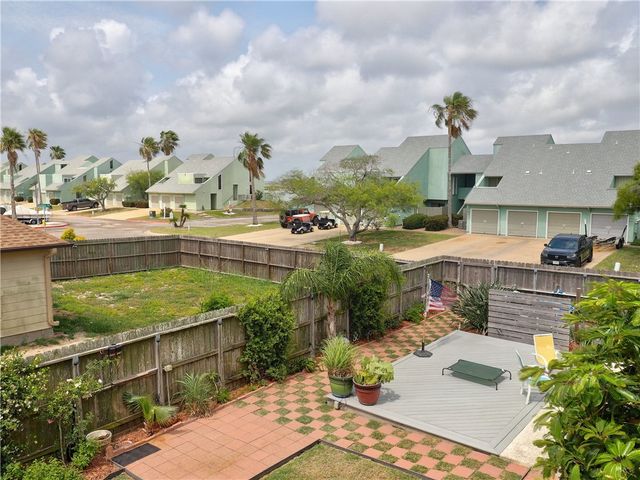 13701 Suntan Ave, Corpus Christi, TX 78418