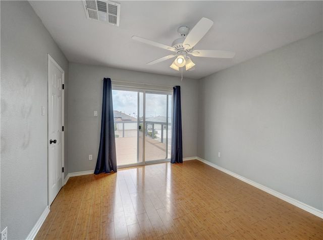 13701 Suntan Ave, Corpus Christi, TX 78418