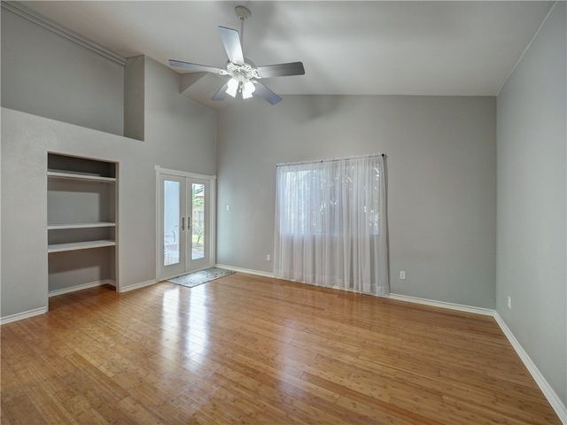 13701 Suntan Ave, Corpus Christi, TX 78418