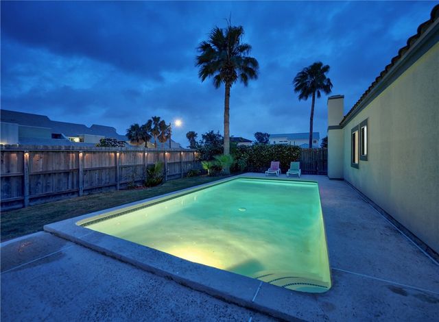13701 Suntan Ave, Corpus Christi, TX 78418