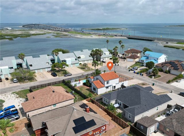 13701 Suntan Ave, Corpus Christi, TX 78418