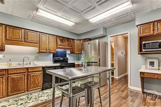 5020 Laroche Avenue, Savannah, GA 31406