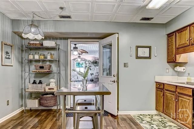 5020 Laroche Avenue, Savannah, GA 31406