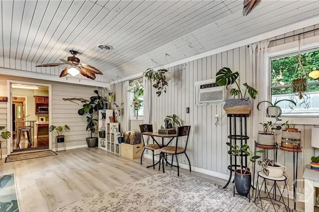 5020 Laroche Avenue, Savannah, GA 31406