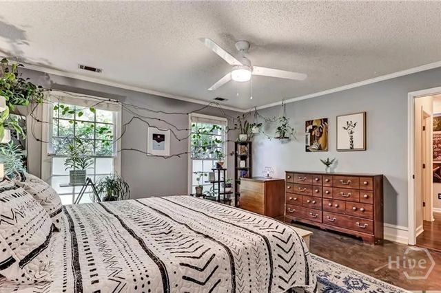 5020 Laroche Avenue, Savannah, GA 31406