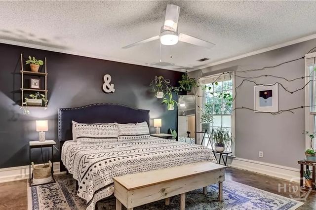 5020 Laroche Avenue, Savannah, GA 31406