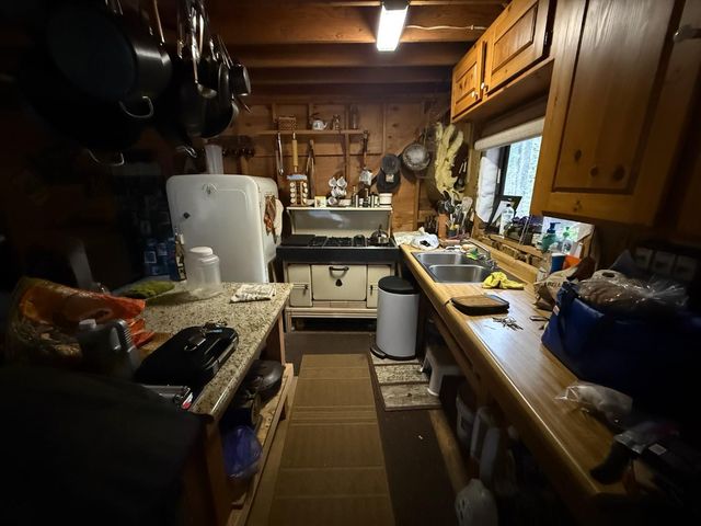 13560 Serpentine Way, Nevada City, CA 95959