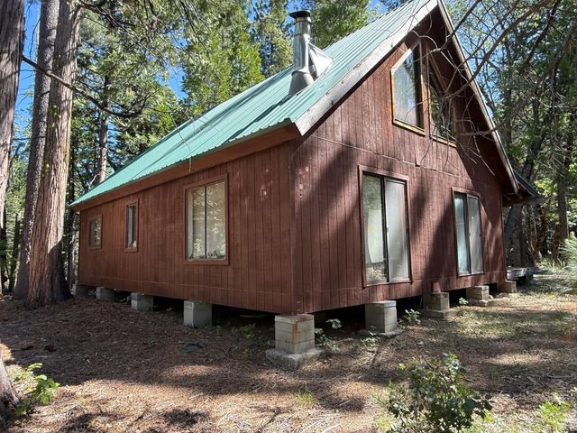 13560 Serpentine Way, Nevada City, CA 95959