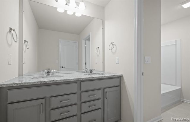 4040 Nottingham Circle, Clarkston, MI 48346