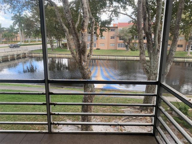 9081 Lime Bay Boulevard 214, Tamarac, FL 33321