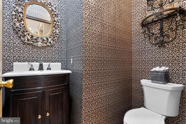 7 MAISON PL, Voorhees, NJ 08043