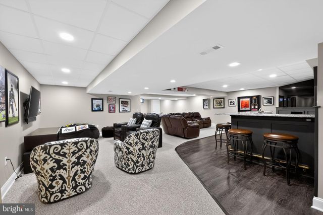 7 MAISON PL, Voorhees, NJ 08043