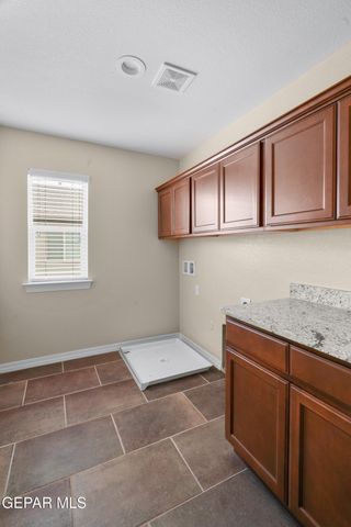 14940 TIM HARDAWAY, El Paso, TX 79938