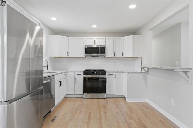 13413 Lowell Avenue, Grandview, MO 64030