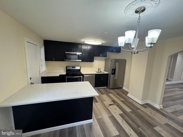 7445 EDSWORTH RD, Baltimore, MD 21222