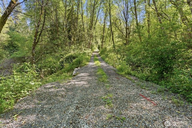 671 Ragland Road, Longview, WA 98632