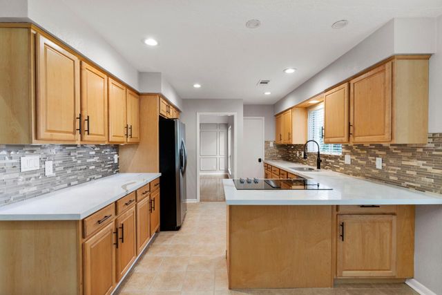 2 Muskmallow Court, The Woodlands, TX 77380