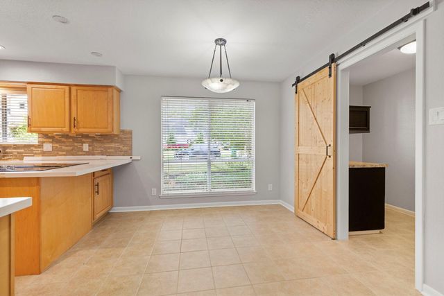2 Muskmallow Court, The Woodlands, TX 77380
