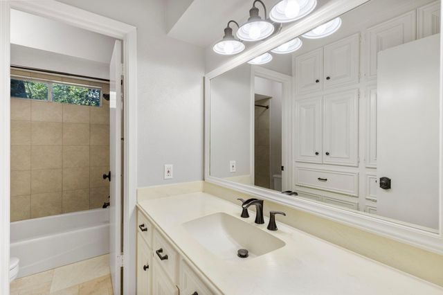 2 Muskmallow Court, The Woodlands, TX 77380