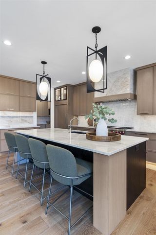 2448 RIDDLE COURT, De Pere, WI 54115