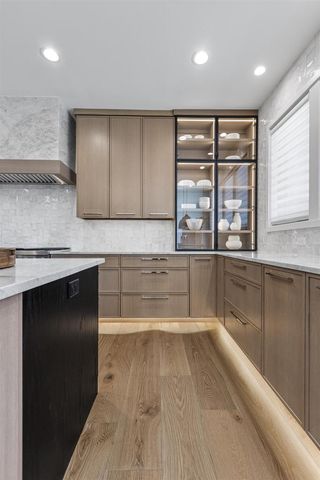 2448 RIDDLE COURT, De Pere, WI 54115