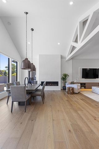 2448 RIDDLE COURT, De Pere, WI 54115