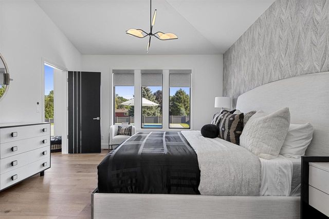 2448 RIDDLE COURT, De Pere, WI 54115