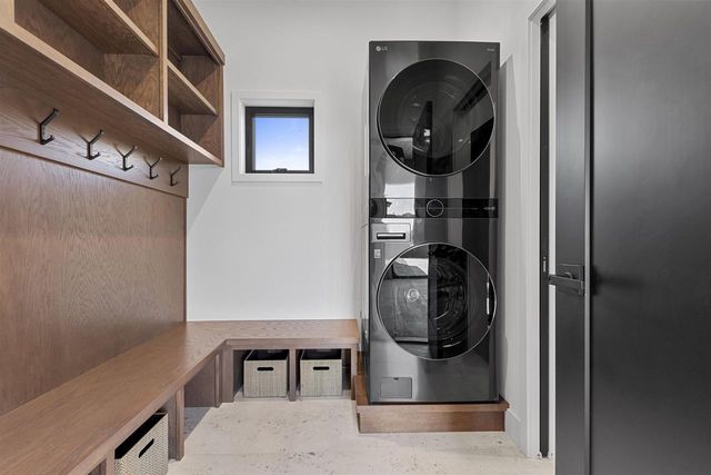 2448 RIDDLE COURT, De Pere, WI 54115