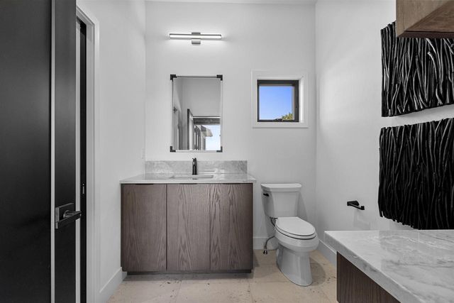 2448 RIDDLE COURT, De Pere, WI 54115