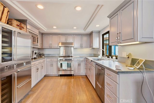 2650 Hermosa Avenue, Hermosa Beach, CA 90254