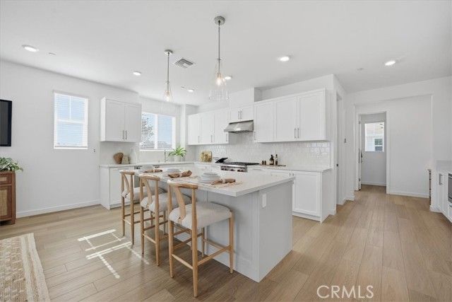 2380 Haley Point Drive 104, Ventura, CA 93003