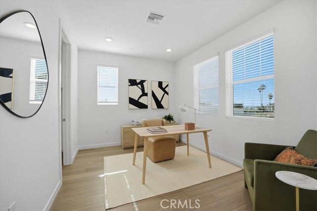 2380 Haley Point Drive 104, Ventura, CA 93003