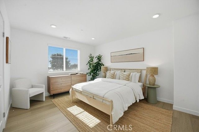 2380 Haley Point Drive 104, Ventura, CA 93003