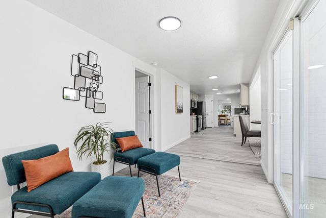2425 S Morning Sun Crt, Nampa, ID 83686