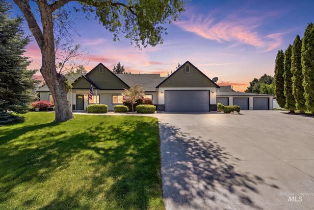 2425 S Morning Sun Crt, Nampa, ID 83686