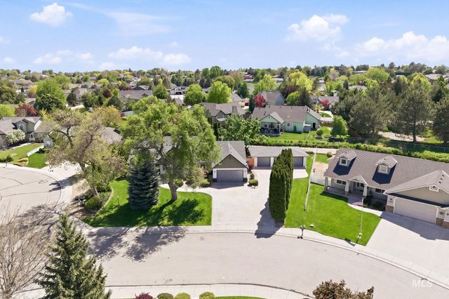 2425 S Morning Sun Crt, Nampa, ID 83686