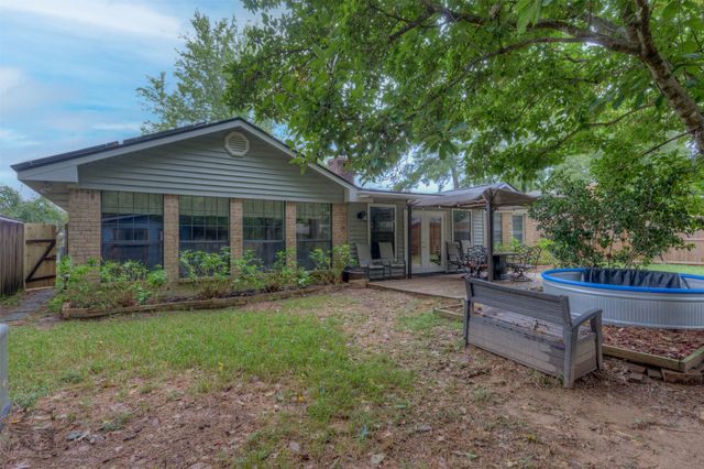 2624 Southcrest Drive, Haughton, LA 71037