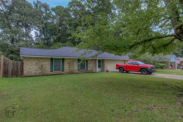 2624 Southcrest Drive, Haughton, LA 71037