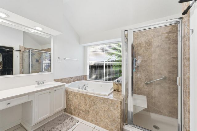 18811 Racquet Sports Way, Humble, TX 77346