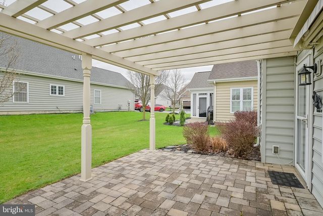 631 THOREAU DR, Mount Joy, PA 17552