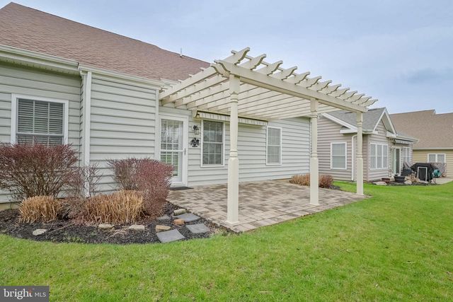 631 THOREAU DR, Mount Joy, PA 17552